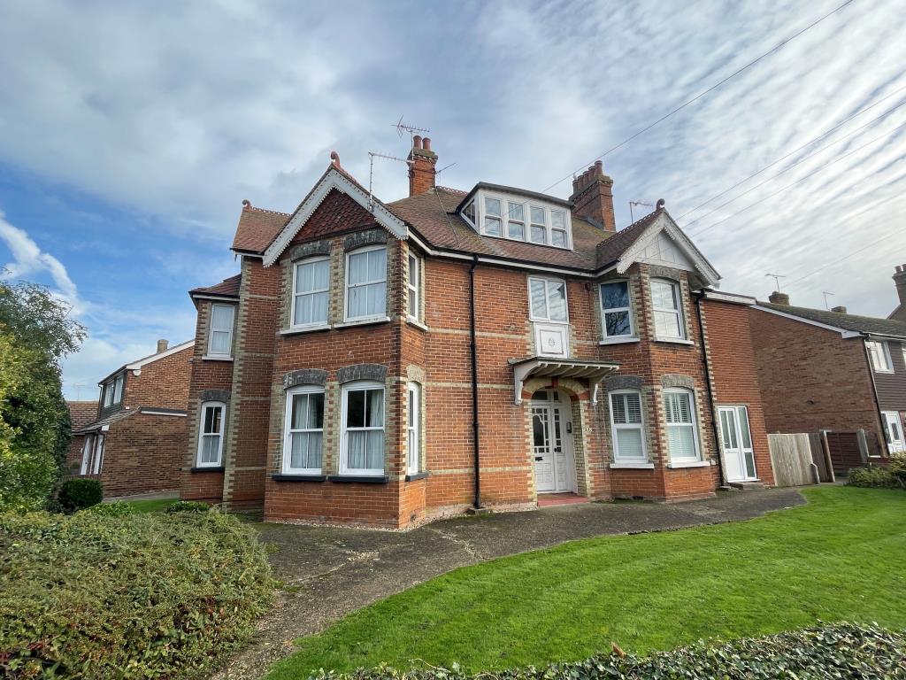 Lot: 47 - FREEHOLD GROUND RENTS - Detached freehold block